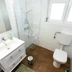 House Bianca With Garden * 马林斯卡