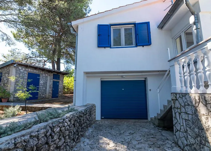別荘 House Bianca With Garden