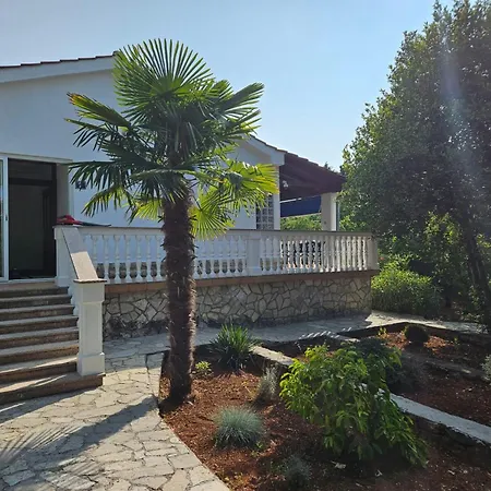 Vakantiehuis House Bianca With Garden *